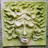 F. de Magneval - Gorgone (bas-relief)